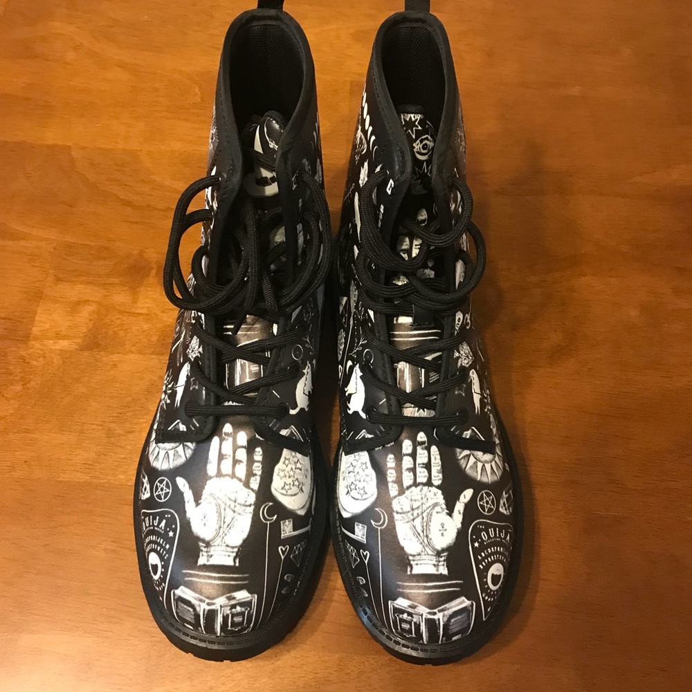 Combat boots - Picture 2 of 3